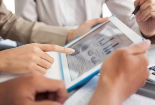 How a Financial Advisor in Alexandria Can Help Grow Your Wealth